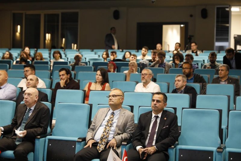 Alanya belediye başkan vekili murat ko&ccedil;ak, alanya b&ouml;lgesel ortopedi ve travmatoloji toplantısına katıldı