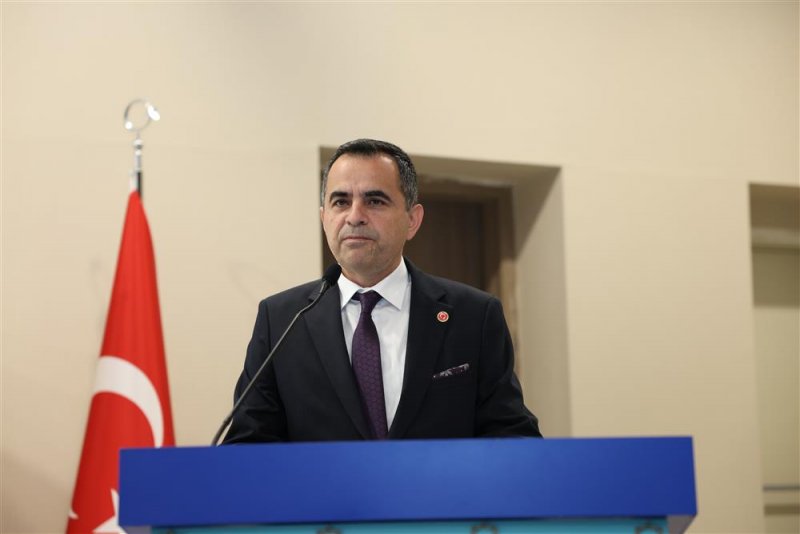 Alanya belediye başkan vekili murat ko&ccedil;ak, alanya b&ouml;lgesel ortopedi ve travmatoloji toplantısına katıldı