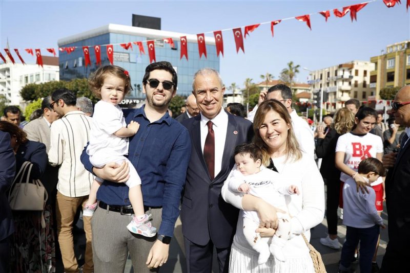 Alanya'da 23 nisan coşkusu