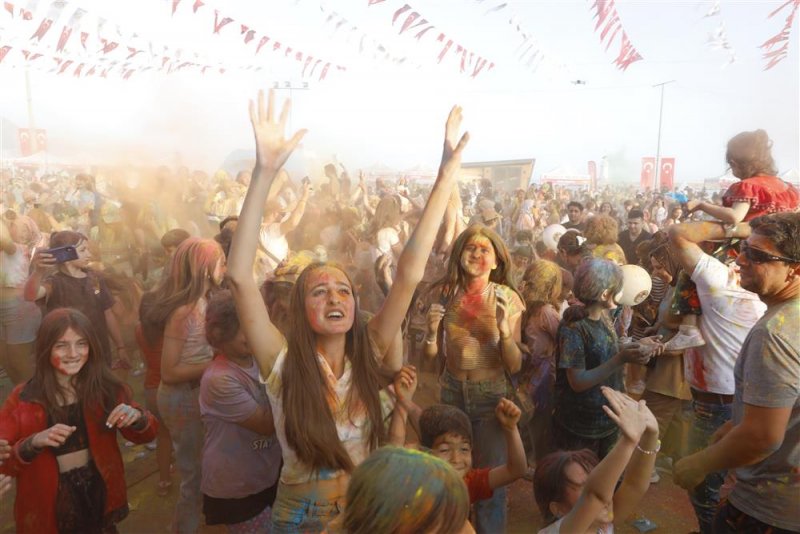 Alanya'da en renkli festival