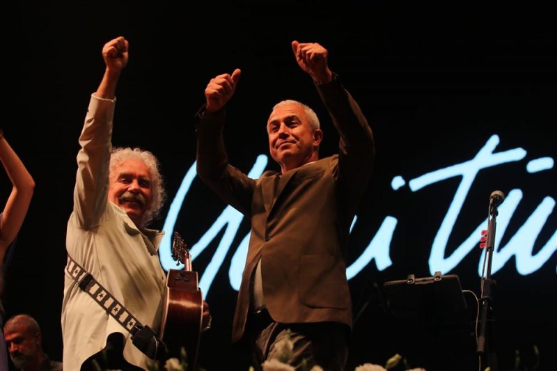 22. alanya uluslararası kültür sanat ve turizm festivali yeni türkü konseriyle sona erdi