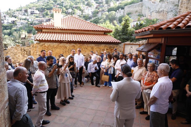 Başkan özçelik'ten tarihe yolculuğa davet