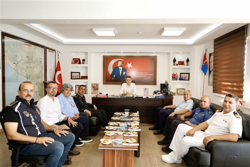 Başkan &ouml;z&ccedil;elik&rsquo;ten yoğun bayram mesaisi