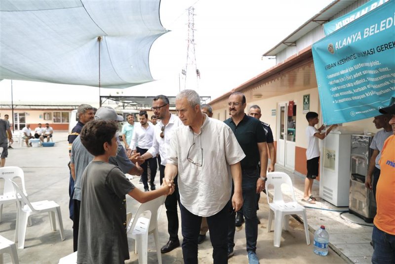 Başkan &ouml;z&ccedil;elik&rsquo;ten yoğun bayram mesaisi
