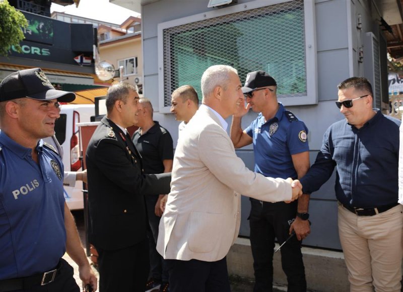 Başkan &ouml;z&ccedil;elik&rsquo;ten yoğun bayram mesaisi