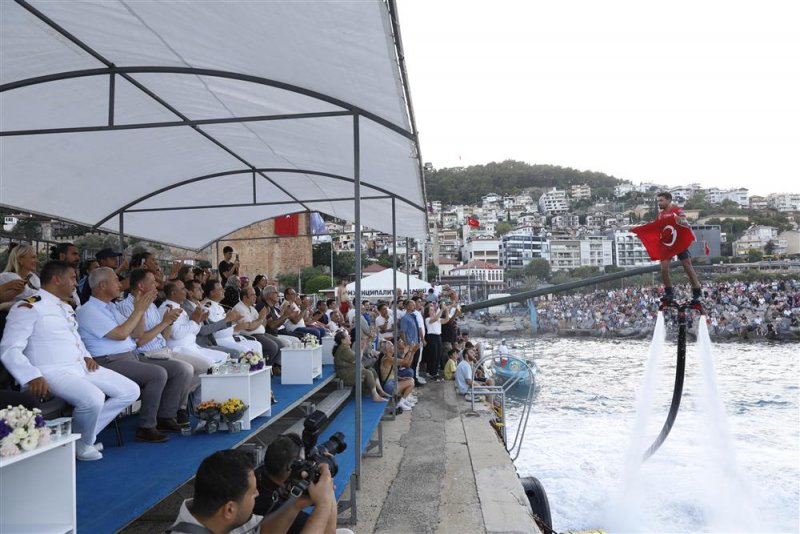 Alanya'da renkli kabotaj bayramı kutlamaları