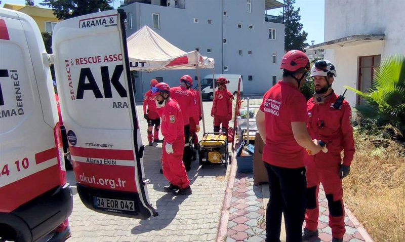 Alanya belediyesi afad tatbikatı’na katıldı
