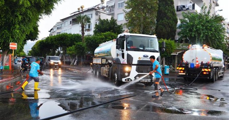 Alanya belediyesi’nden adım adım temizlik