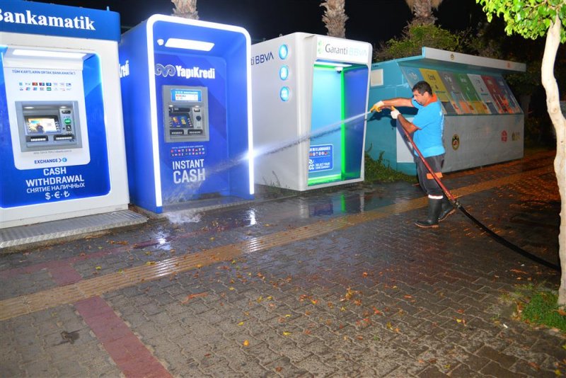 Alanya belediyesi’nden adım adım temizlik