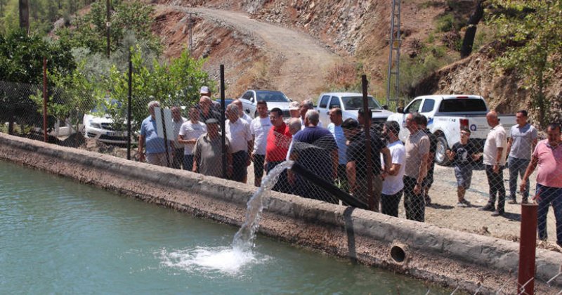 Büyükşehir’den Mavikentli Çiftçilere Sulama Desteği