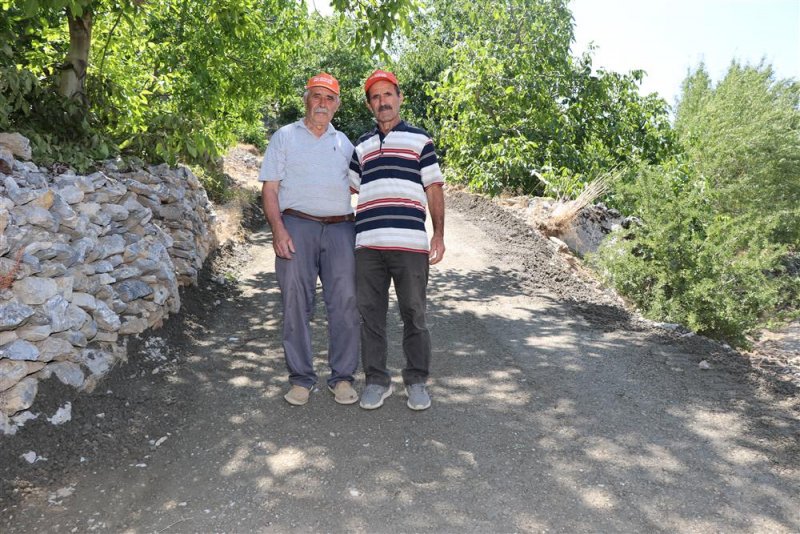 Yürüme engelli torunların yardımına alanya belediyesi koştu