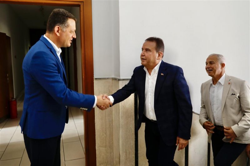 Büyükşehir belediye başkanı böcek’ten alanya’ya ziyaret