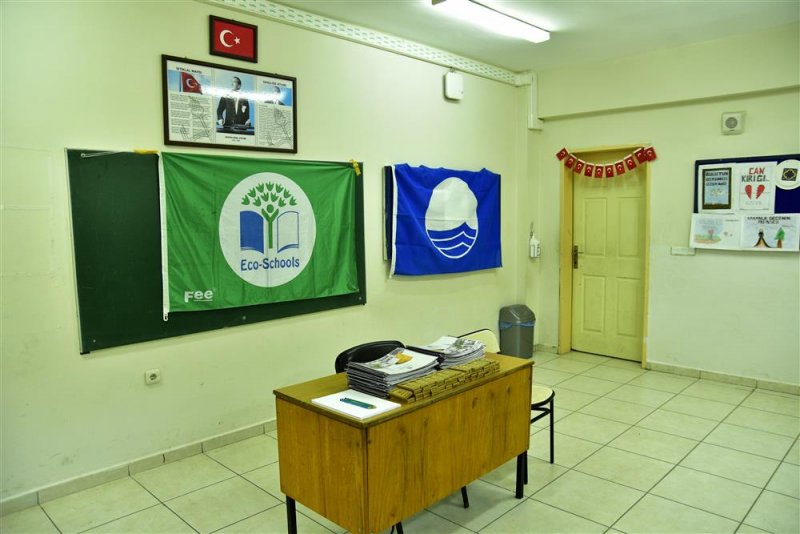 Alanya belediyesi’nin eko okullar projesine türçev'den teşekkür sertifikası