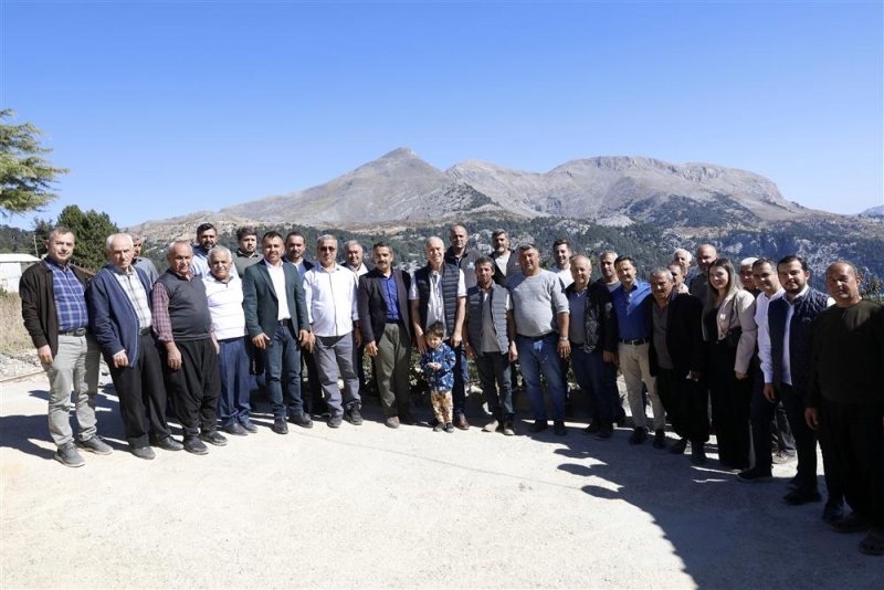 Alanya’da yıllardır asfalt bekleyen mahallelerde çalışmalar başlıyor
