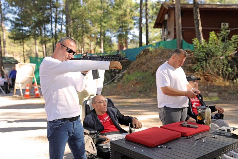 Engelsiz park ve yaşam merkezi’nden 29 ekim coşkusu