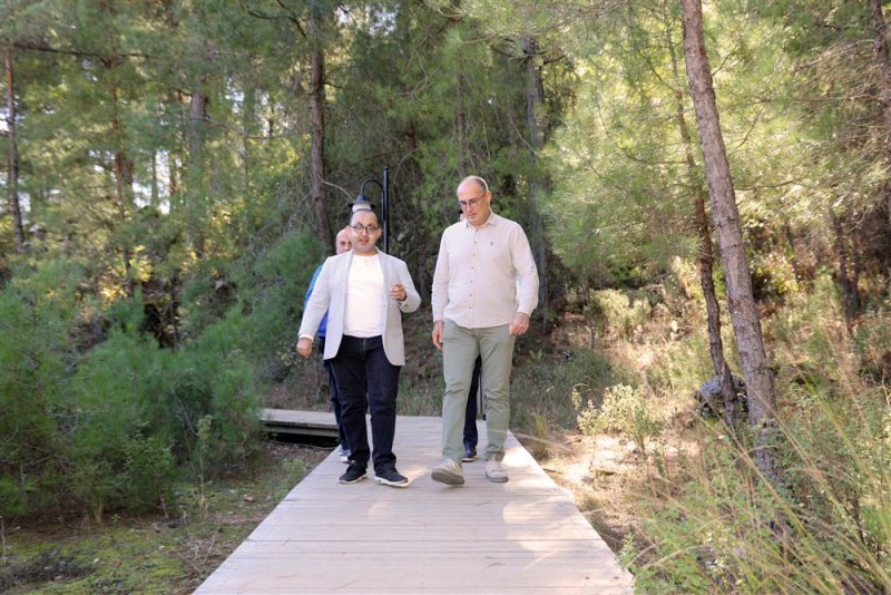 Engelsiz park ve yaşam merkezi’nden 29 ekim coşkusu
