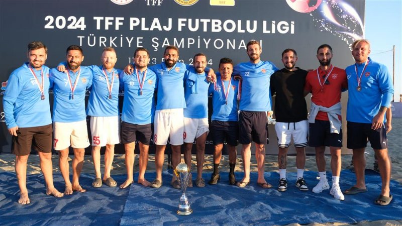 Kumda şampiyon gümüldürspor