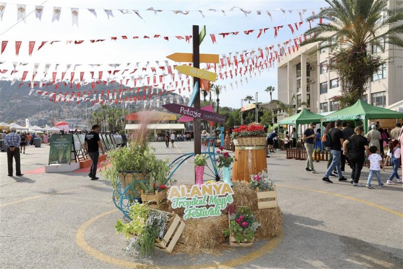Alanya’da festival coşkusu sürüyor