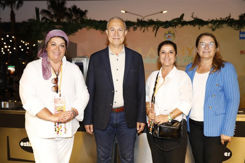 Alanya’da festival coşkusu sürüyor