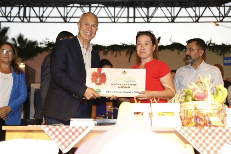 Alanya’da festival coşkusu sürüyor