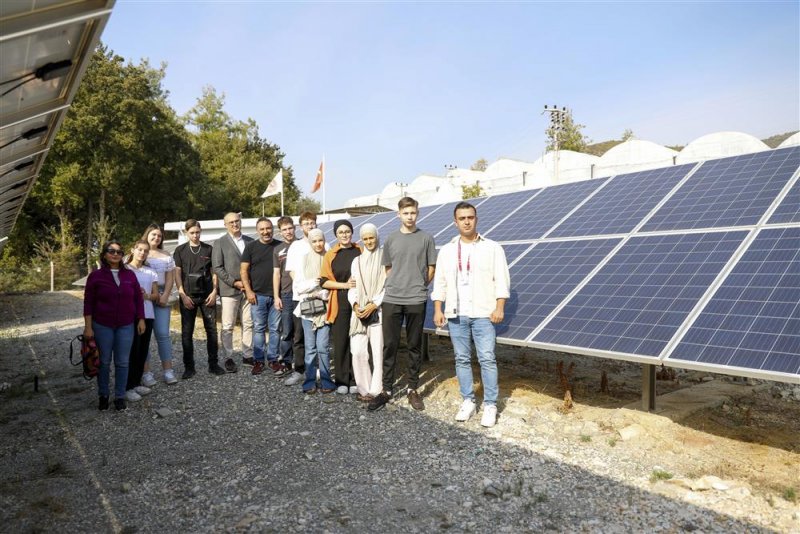 Alanya'ya gelen alman öğrenciler sürdürülebilir enerji üzerine çalışmalarını tamamladı