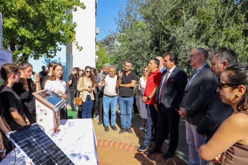 Alanya'ya gelen alman öğrenciler sürdürülebilir enerji üzerine çalışmalarını tamamladı