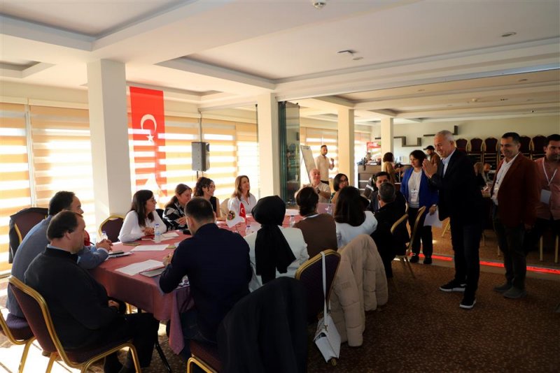Başkan özçelik: alanya’yı turizmde ve tarımda daha yukarı basamaklara çıkaracağız