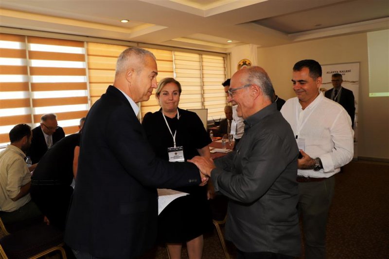 Başkan özçelik: alanya’yı turizmde ve tarımda daha yukarı basamaklara çıkaracağız