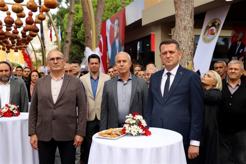 Seçim vaatleri bir bir yerine geliyor - iskele halka açılıyor