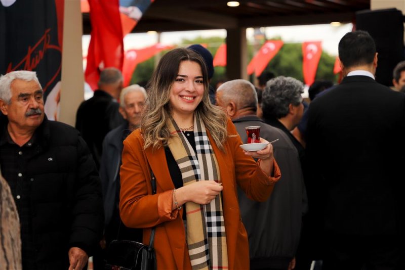 Seçim vaatleri bir bir yerine geliyor - iskele halka açılıyor