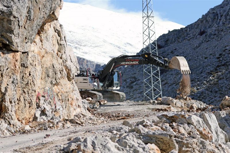 Demirkapı kuruca yolu 15 gün sonra açılıyor