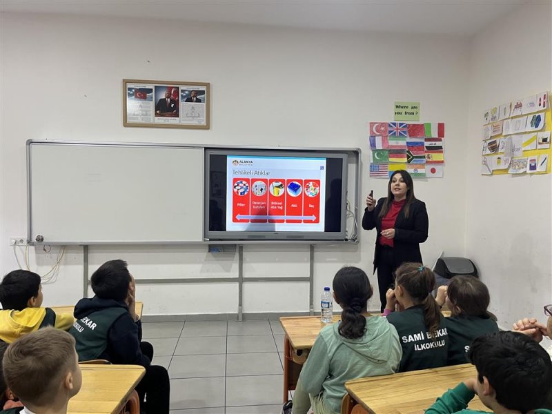 Öğrencilere iklim değişikliği ve sıfır atık eğitimi verildi