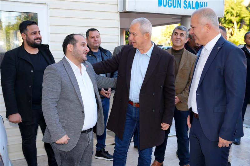 Başkan özçelik taksicilerle buluştu