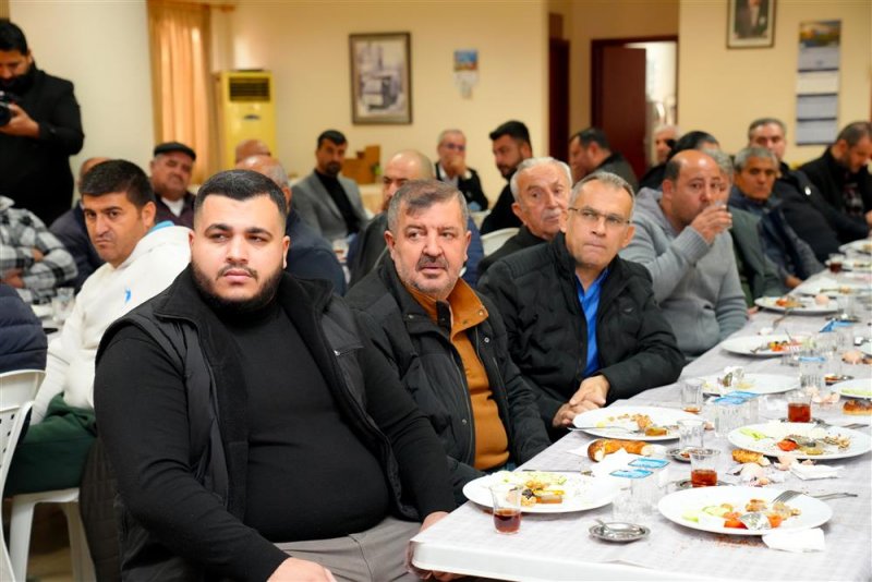 Başkan özçelik taksicilerle buluştu