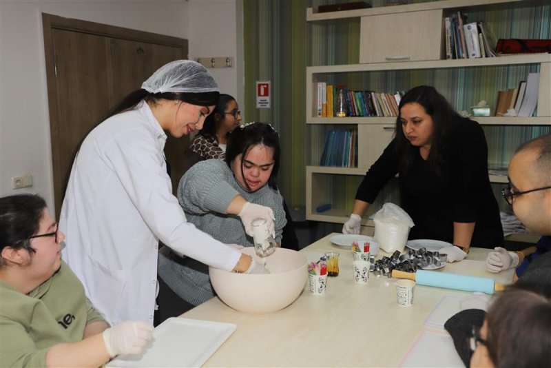 Engelsiz mutfak'tan yeni yıl hediyesi