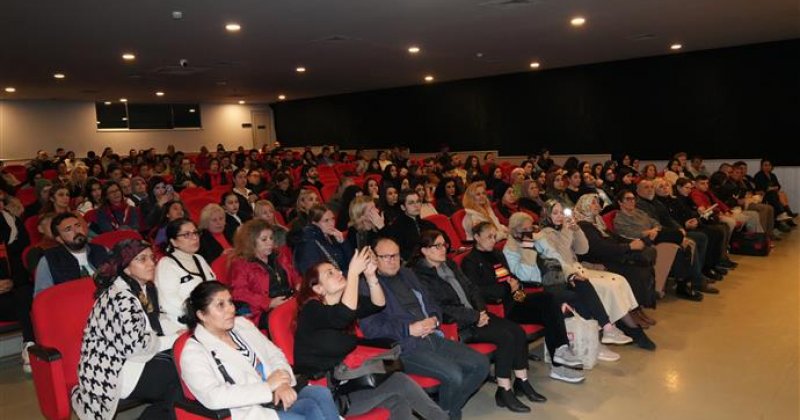 Sokak hayvanları için bir araya geldiler