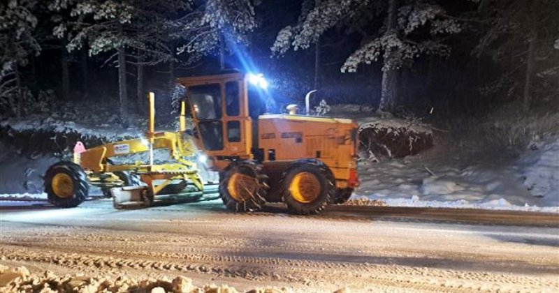 Alanya belediyesi ekipleri gedevet yaylası’nda mahsur kalan vatandaşları kurtardı