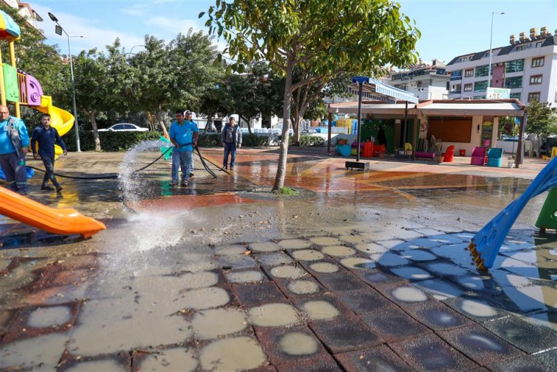 Alanya belediyesi kemal beyaz parkını yeniledi