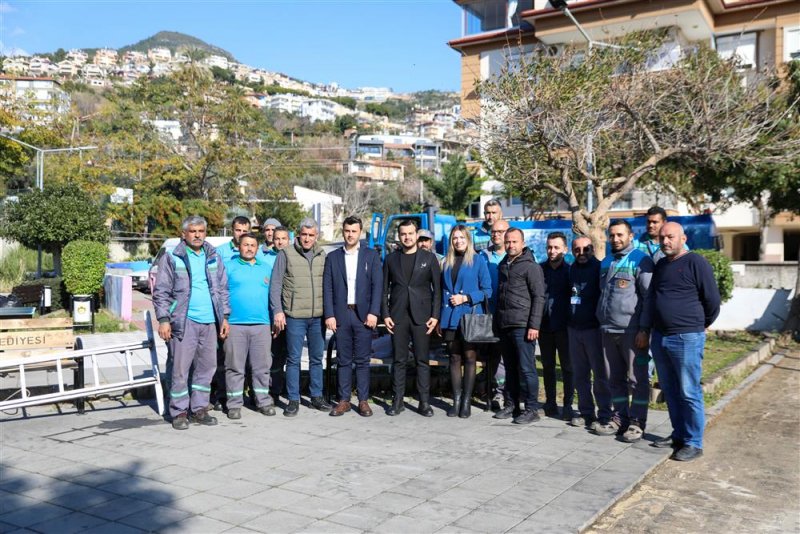 Alanya belediyesi kemal beyaz parkını yeniledi