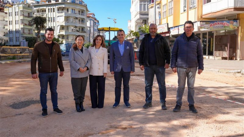 Alanya belediyesi’nden büyükhasbahçe caddesinde asfalt seferberliği