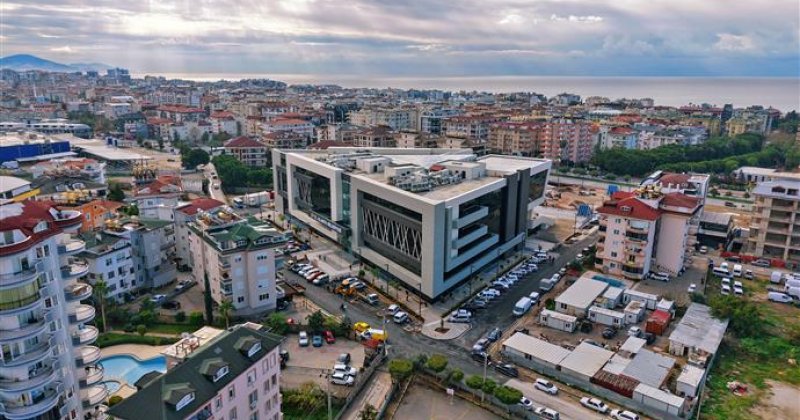 Alanya belediyesi yeni binasında hizmete başladı
