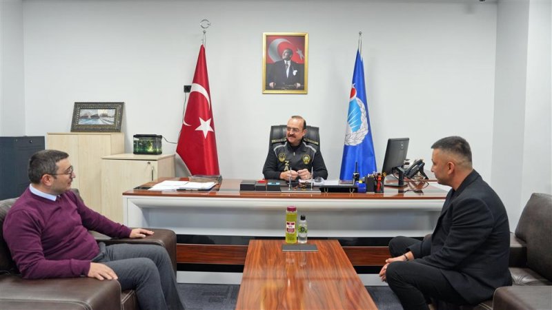 Alanya belediyesi yeni binasında hizmete başladı