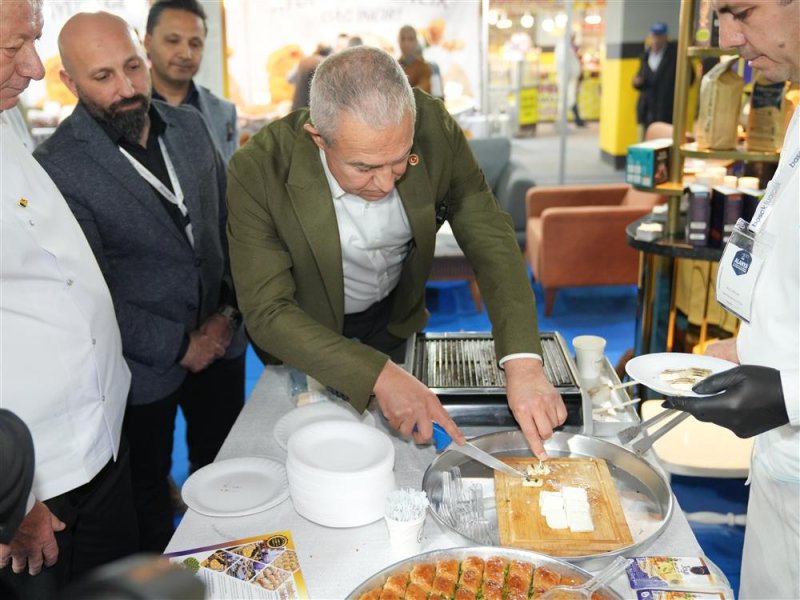 Alanya otel restoran kafe ekipmanları ve ev dışı tüketim fuarı kapılarını açtı