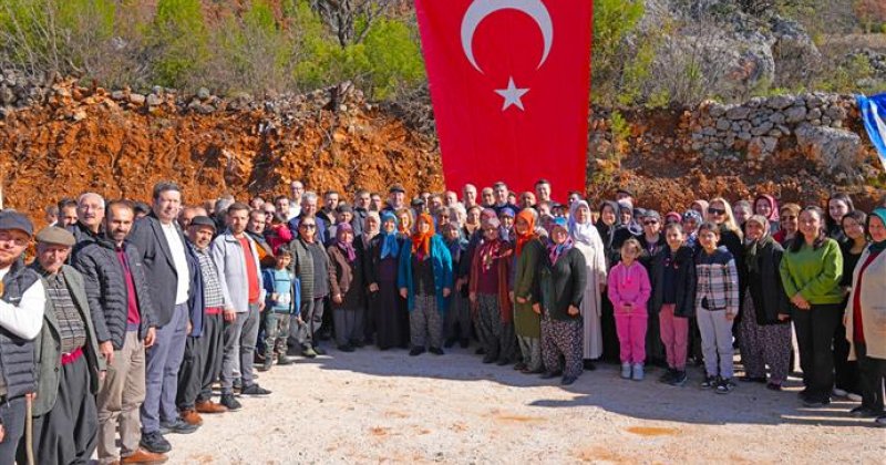 Başkan özçelik’ten bademağacı'na müjdeler