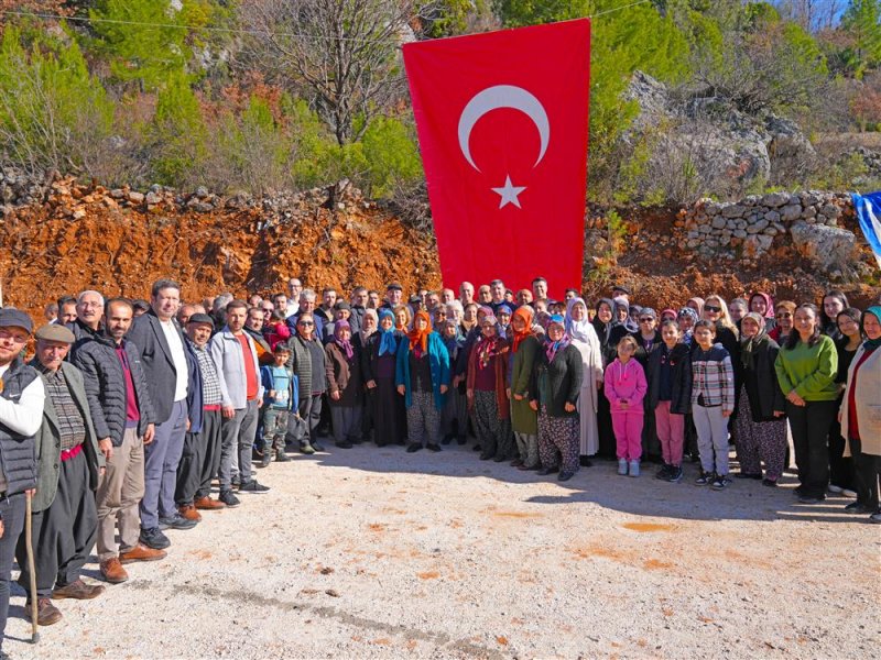 Başkan özçelik’ten bademağacı'na müjdeler