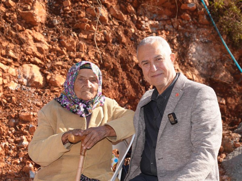 Başkan özçelik’ten bademağacı'na müjdeler