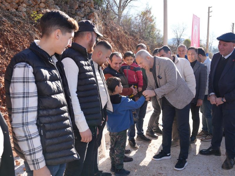 Başkan özçelik’ten bademağacı'na müjdeler