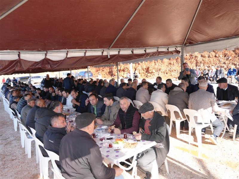 Başkan özçelik’ten bademağacı'na müjdeler