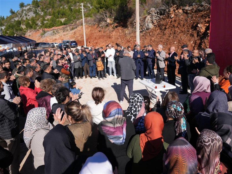 Başkan özçelik’ten bademağacı'na müjdeler