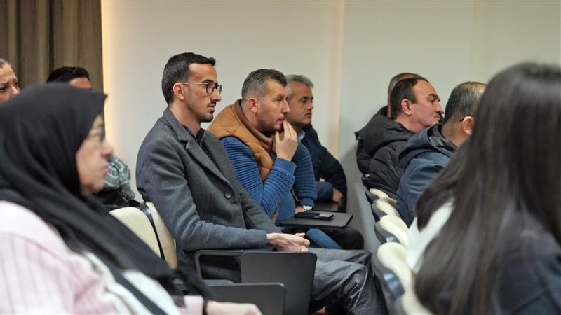 Engelsiz yaşam merkezi’nde deprem hazırlık semineri düzenlendi